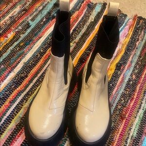 Circus by Sam Edelman Cream and Black Ankle Boots